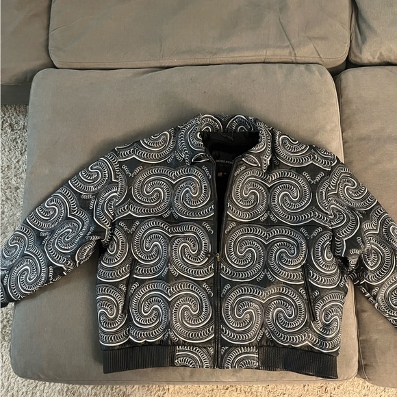 Black Tanners Genuine Leather Men’s 5xl Jacket.Serious Inquiries Please. 🫡